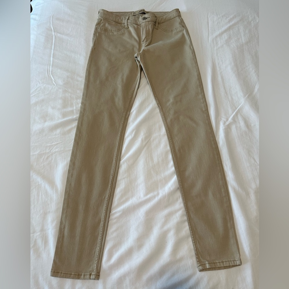 Hollister Super Skinny Jean